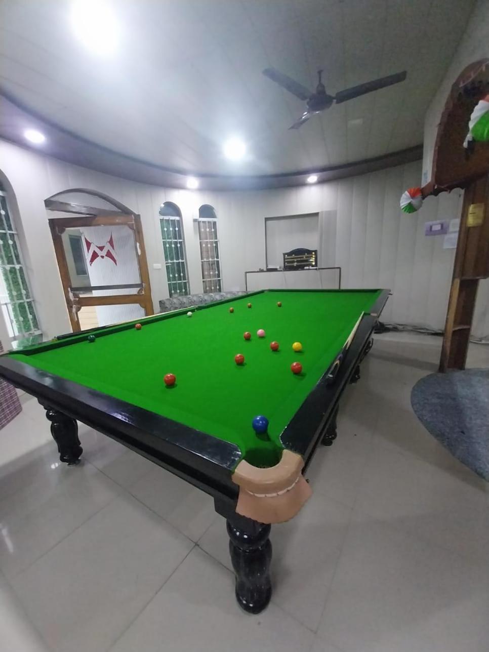 Hotel The Mussoorie International Exterior photo